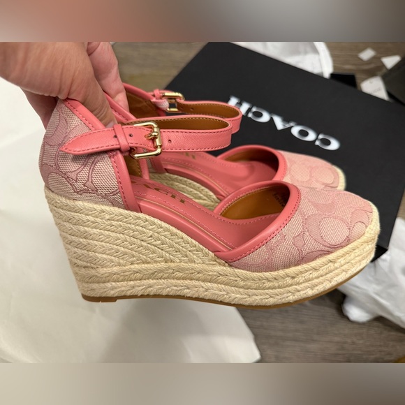 NIB - COACH Raine Espadrille In Signature Jacquard Sandal - size 5 US Pink - Picture 13 of 16